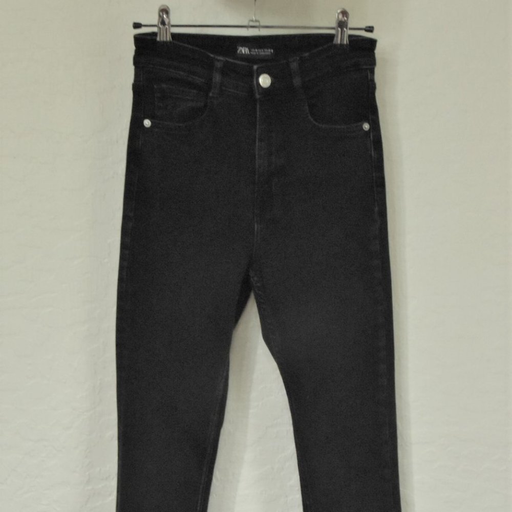 Zara Black Denim "Hi-Rise" Skinny Jeans Women's US Size 4 90% Cotton